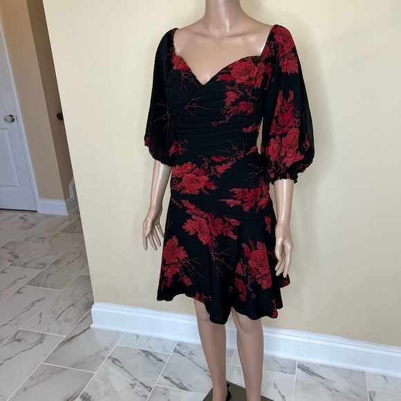 𝅺City chic floral dress - Picture 2 of 12